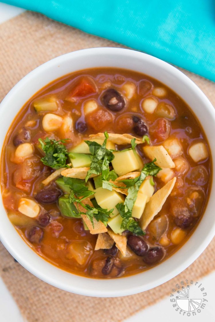 Vegan Tortilla Soup #vegan #glutenfree | www.VegetarianGastronomy.com