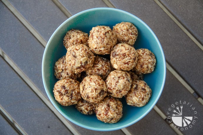 no bake oatmeal bites-4