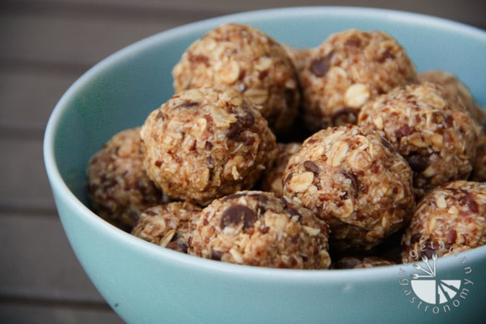 no bake oatmeal bites-6