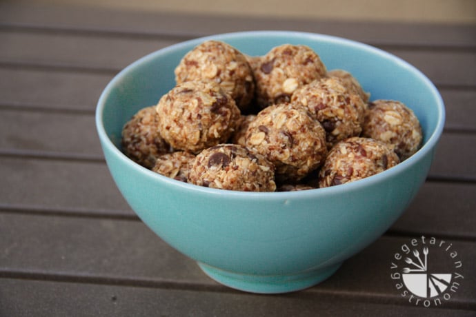 no bake oatmeal bites-7