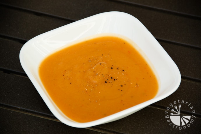 opo squash red pepper soup-1