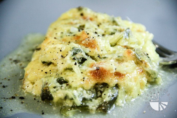 baked spaghetti squash with spinach-2