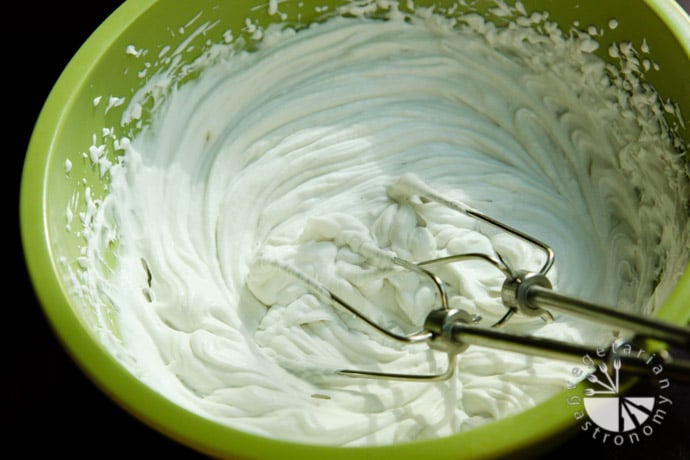 Vegan Coconut Whipped Cream (vegan, gluten-free) - Vegetarian Gastronomy