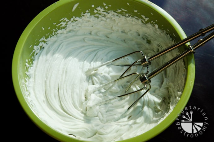 coconut whipped cream-4