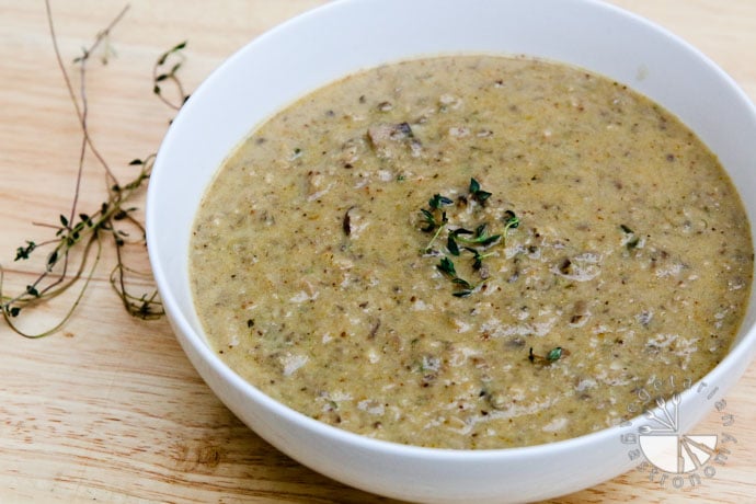 roasted mushroom cauliflower soup-8