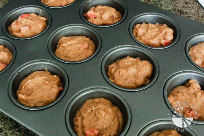 strawberry breakfast muffins-1