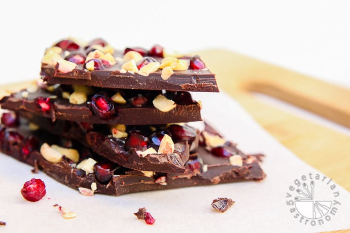 pomegranate peanut dark chocolate bark-11