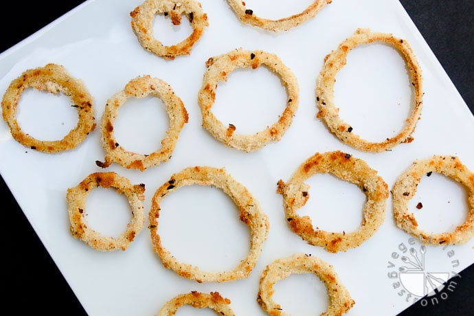 baked seasoned onion rings-7