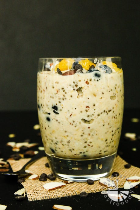 orange blueberry overnight oats-1