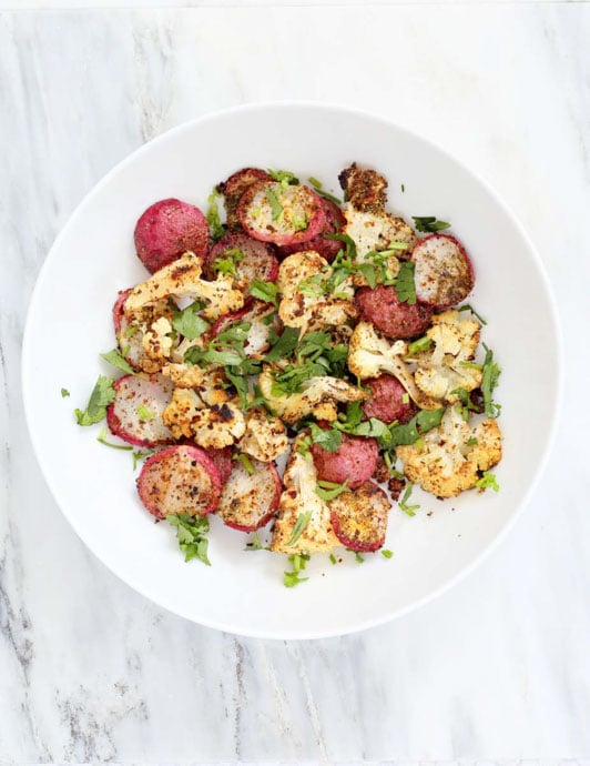 Ch 4 -VegSides-Cauliflower radish roast 0521-002