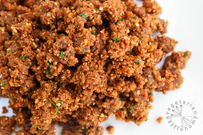 walnut sun dried tomato meat-6