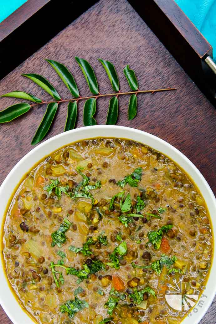 curried black lentil soup-4