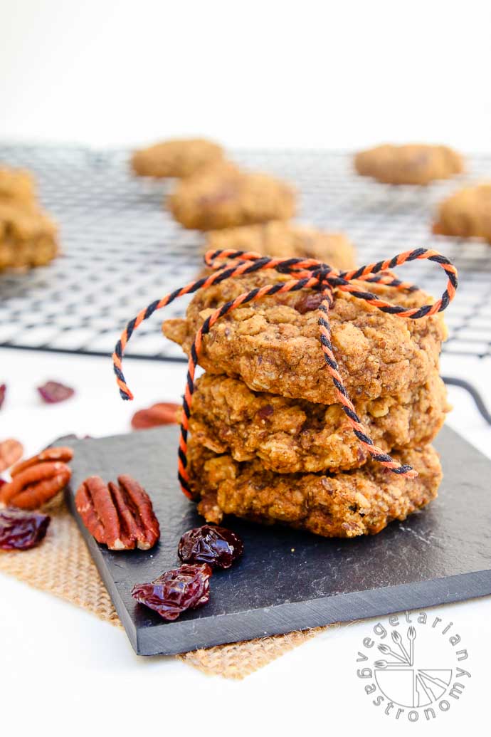 pumpkin pecan breakfast cookies-3