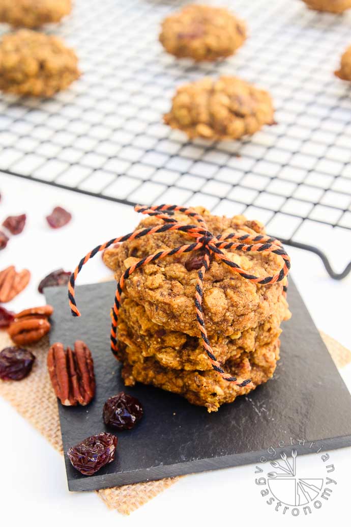 pumpkin pecan breakfast cookies-6