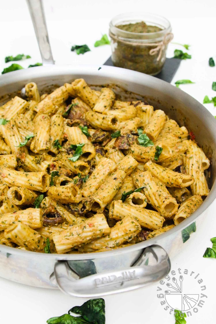 Creamy Sun Dried Tomato Miso and Basil Pesto Pasta with Roasted Mushrooms