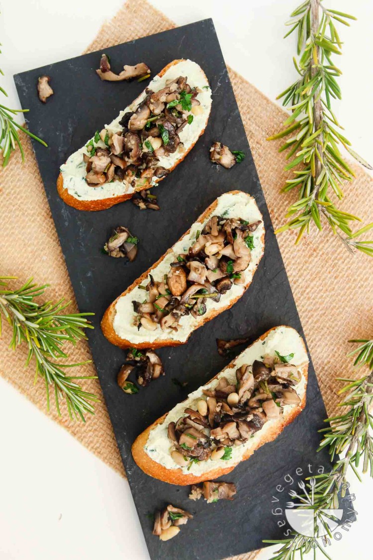 Mushroom Crostini Garlic Basil Cheese Spread-5