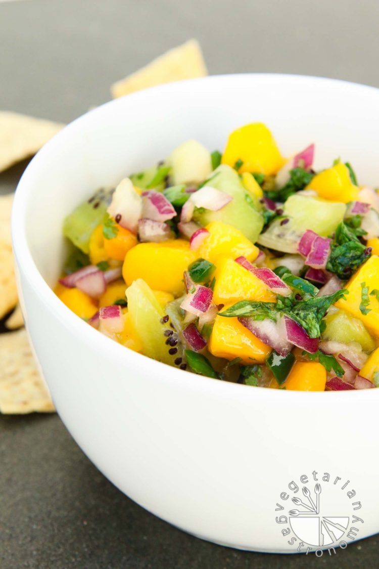 Fresh Mango Kiwi Salsa - Vegetarian Gastronomy