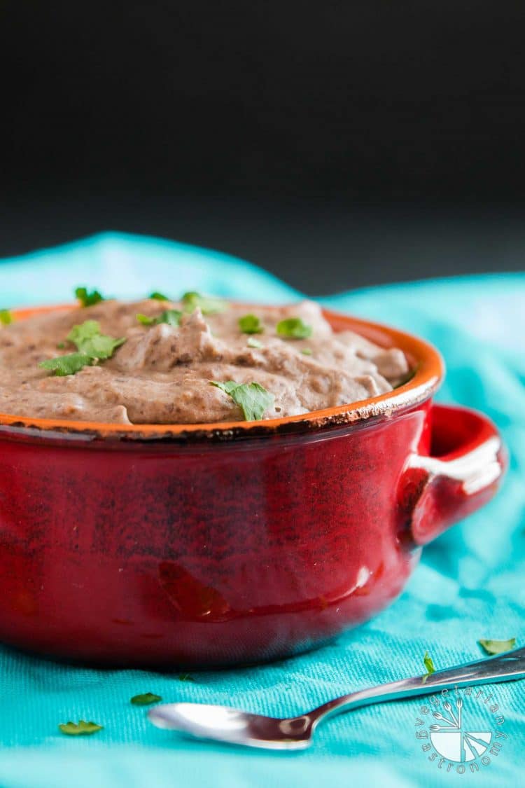 10-Minute Mexican Black Beans Recipe #vegan #glutenfree | vegetariangastronomy.com