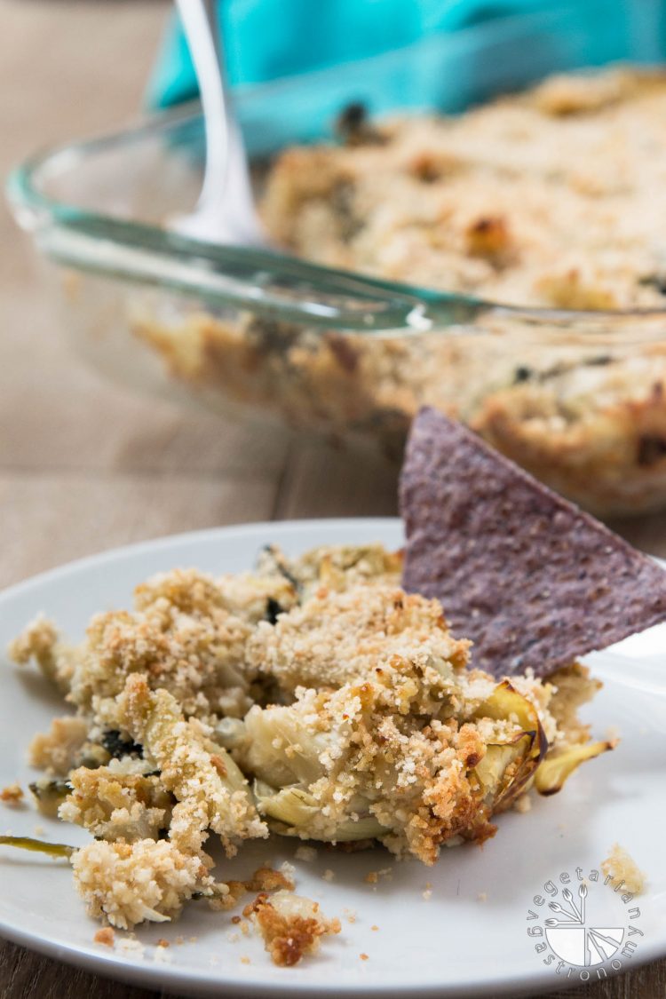 Cheesy Vegan Spinach Artichoke Dip from Homestyle Vegan Cookbook by Amber St. Peter #vegan #review #giveaway | www.vegetariangastronomy.com