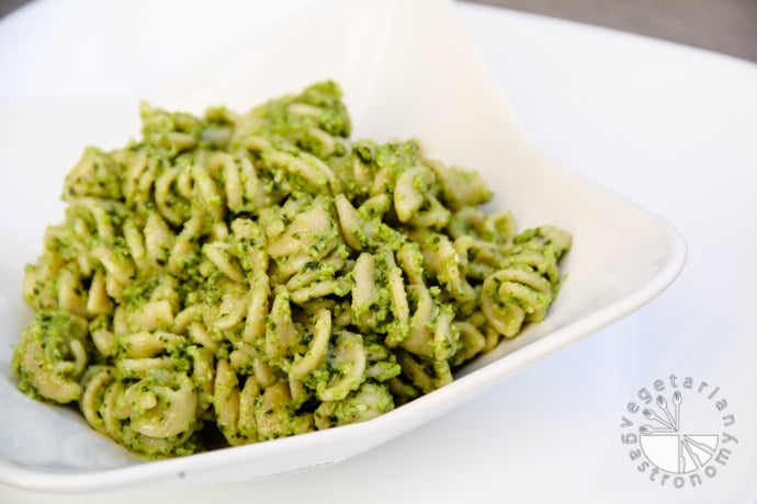 Broccoli Pesto (gluten-free, contains dairy) - Vegetarian Gastronomy