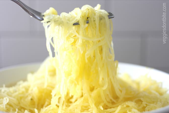 Vegan Creamy Mushroom Alfredo w/ Spaghetti Squash and Noodles (vegan ...