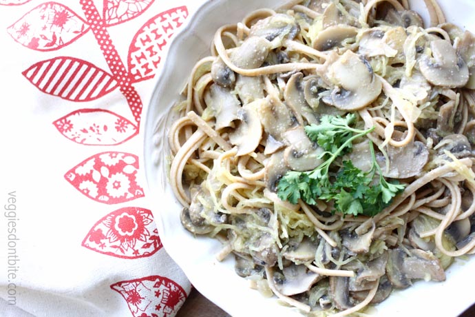 Vegan Creamy Mushroom Alfredo w/ Spaghetti Squash and Noodles (vegan,  gluten-free) - Guest Post From Veggies Don't Bite - Vegetarian Gastronomy