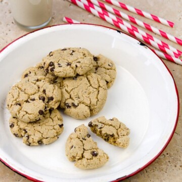 Vanilla Bean Chocolate Chip Cookies_WEB-1