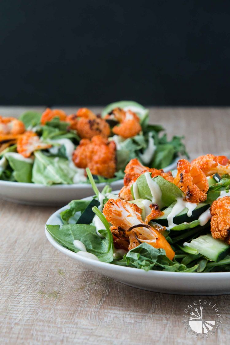 Buffalo Roasted Cauliflower Salad with Mixed Greens, Avocado & Vegan Cucumber Ranch #vegan #glutenfree | www.VegetarianGastronomy.com 