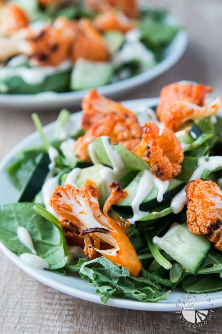 Buffalo Roasted Cauliflower Salad with Mixed Greens, Avocado & Vegan Cucumber Ranch #vegan #glutenfree | www.VegetarianGastronomy.com 